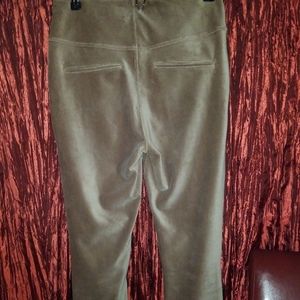 COPY - Lysse size Medium Corduroy Leggings
